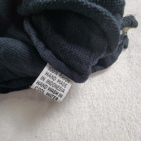 Exotica Carmel Womens Asymmetrical Black & Gold Printed Tunic Top Short Sleeve - Picture 8 of 8